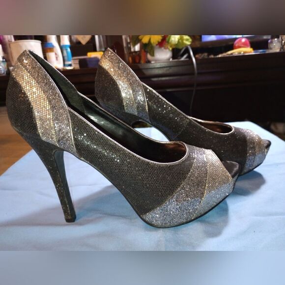 Worthington 5" sparkly open toe heels, size 9M - Picture 6 of 10